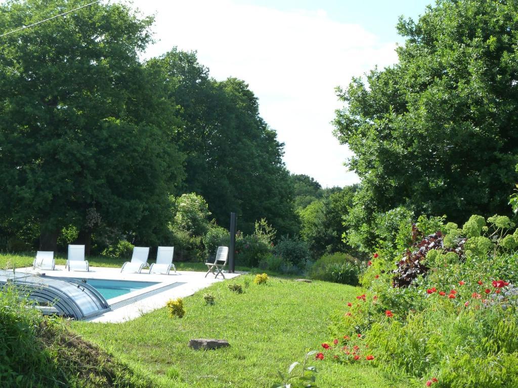 Chambres D'Hotes Logis De L'Etang De L'Aune Iffendic Exteriér fotografie